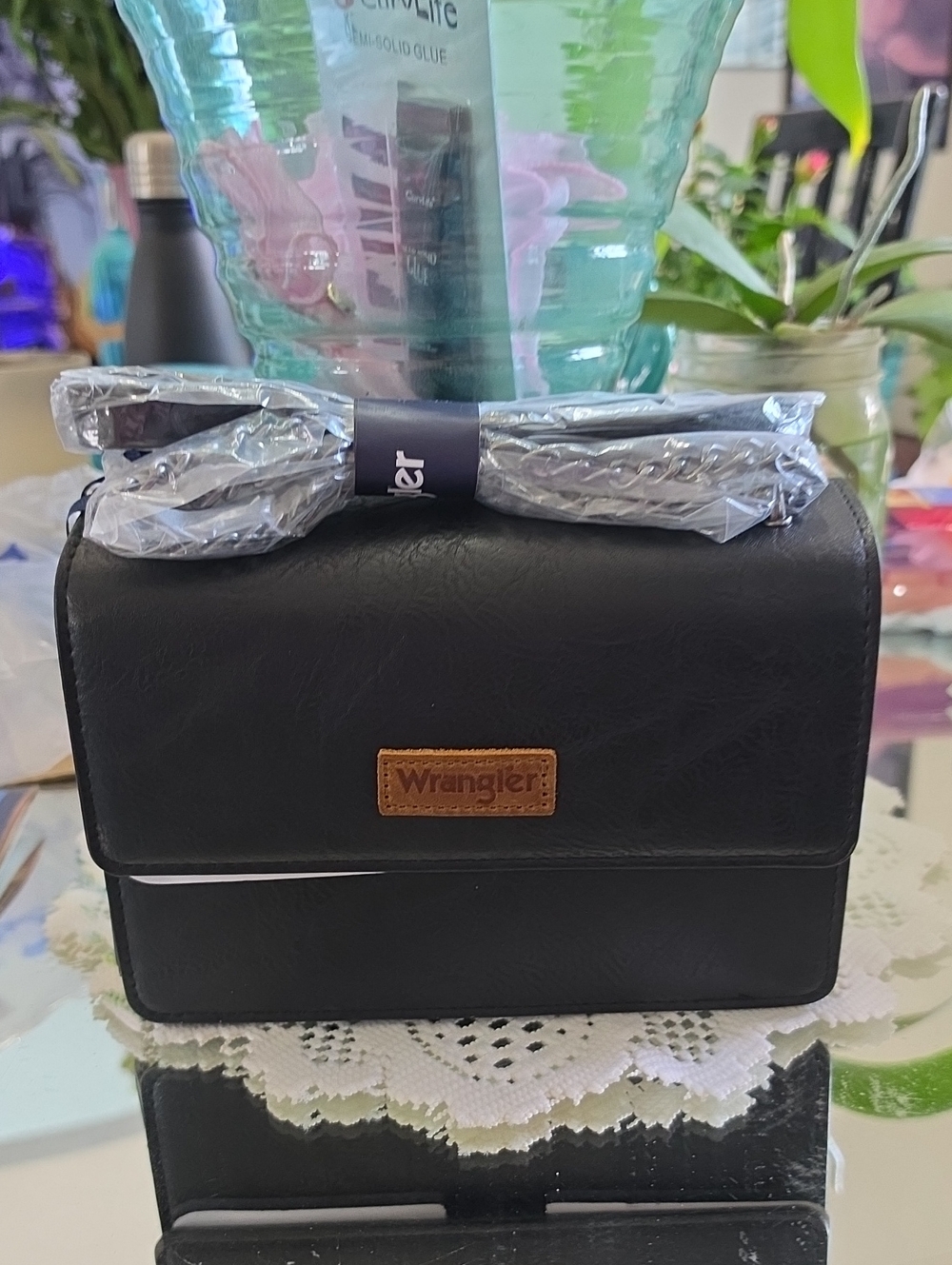 Crossbody Wrangler Black Crossbody Purse with Chain Strap